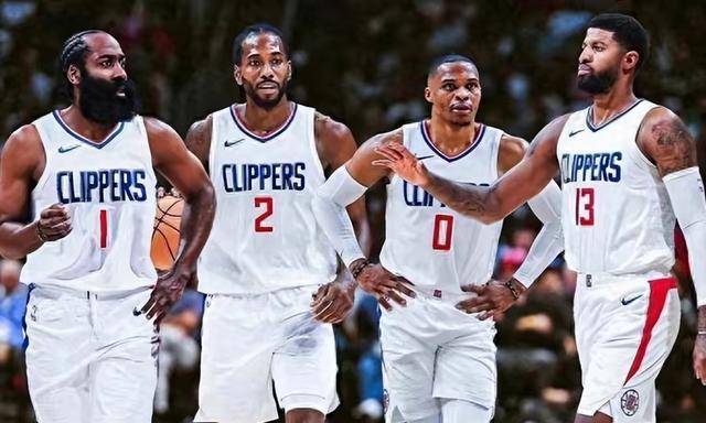 湖人浓眉哥篮下统治球队获胜（浓眉内线统治助湖人取胜）