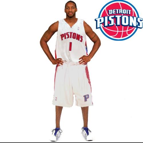 弗兰克：中国非常自由和安全，商品非常便宜，菜味道出奇地好（弗兰克称中国自由安全、物价低廉，菜肴格外美味）