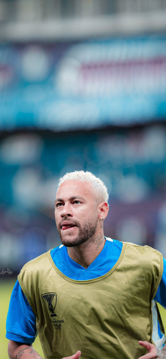 懂球帝2025年10月足坛MVP：姆巴佩蝉联！（懂球帝公布2025年10月足坛MVP：姆巴佩再度当选）