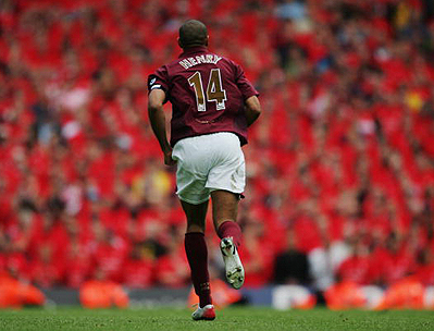 NBA半场：巴恩斯14分，马刺77-57领先鹈鹕（NBA半场战报：巴恩斯砍下14分，马刺77-57暂领先鹈鹕）