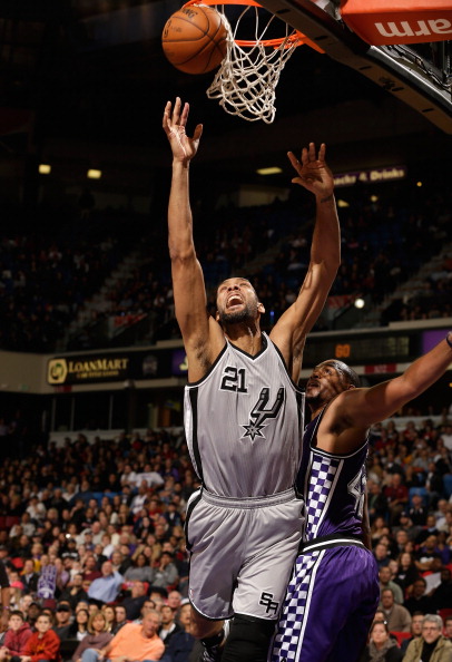 阿尔特塔：萨利巴昨天依然没训练，不确定能不能打狼队（阿尔特塔：萨利巴昨日仍缺席训练，能否出战狼队成疑）