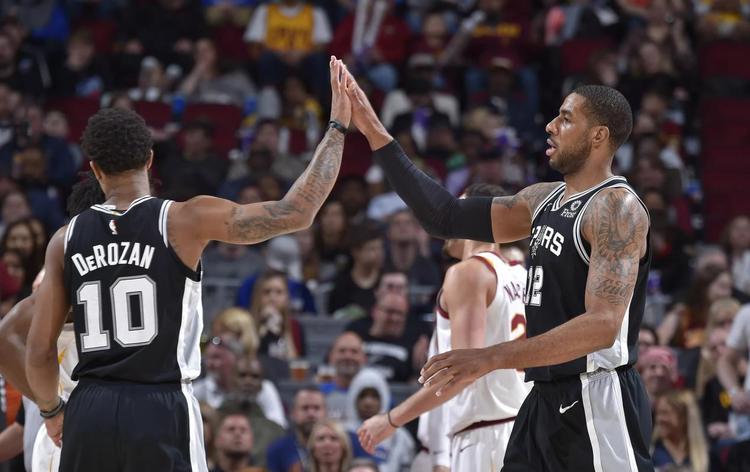 官方：新疆男篮与后卫理查德森签约，并已完备CBA注册手续（新疆男篮官宣：后卫理查德森加盟，CBA注册手续已完成）